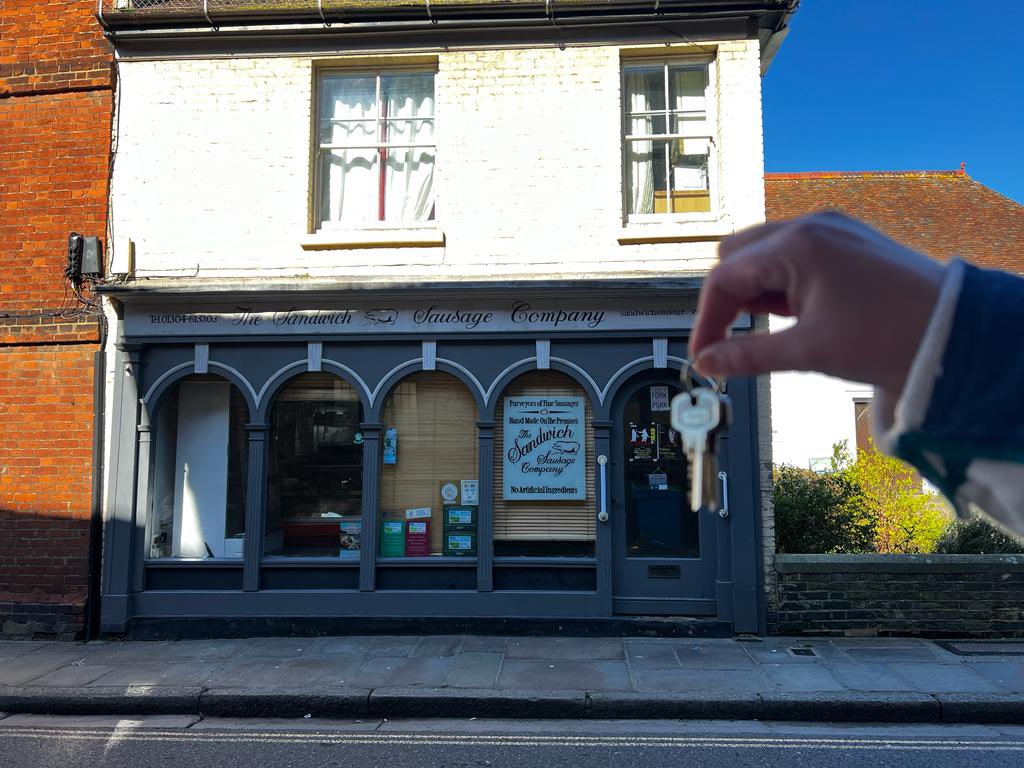 ButchersDunn's tweet photo. New shop up and open.  We can now be found on the farm and in Sandwich! https://t.co/DJydoe3dMO