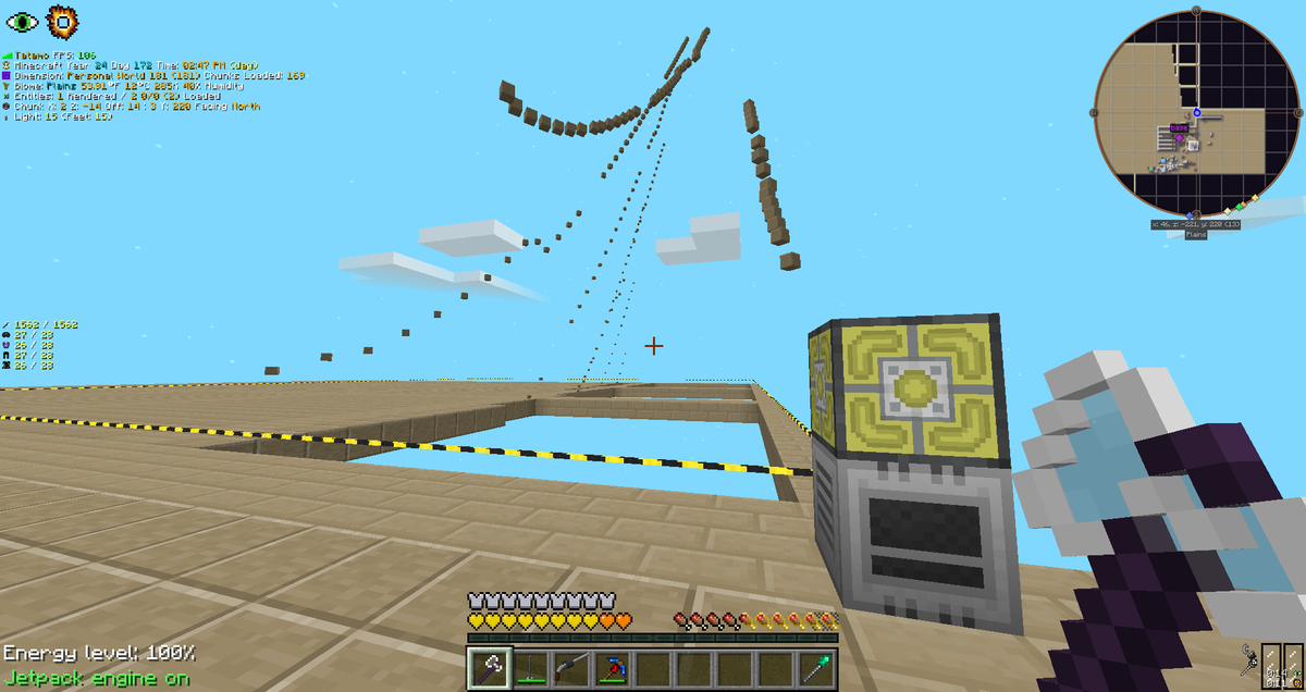 __tatamo__'s tweet image. ずっと手で足場を配置していて大変だったので、BuildCraft の Builder を使い始めました 消費電力も少ないし拠点広げるのが簡単になったので良いですね #GTNH