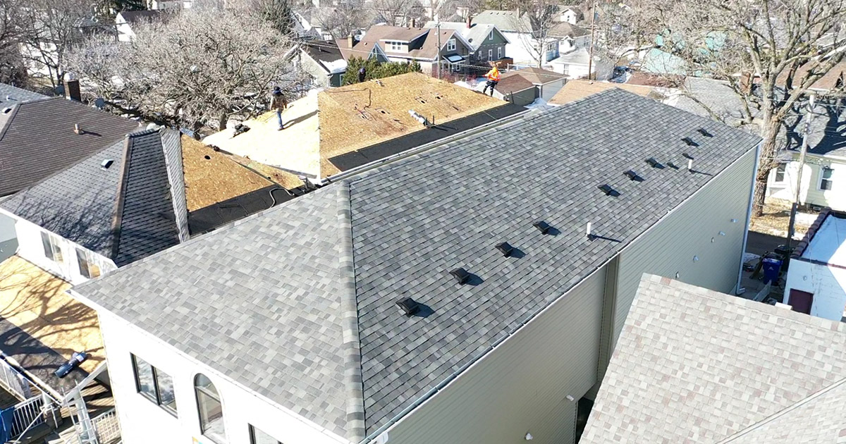 LightningRestMN's tweet photo. Own a commercial building, rental home, or multiple properties with storm damage? 

Call today schedule your free inspection: 📲651-899-7663 https://t.co/kmG3pPVVTj