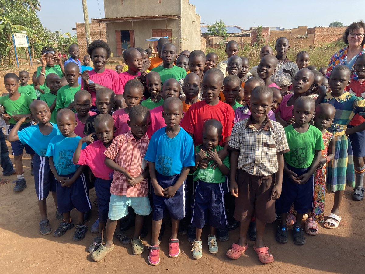 PDeliveringHope's tweet photo. Launching our latest project - A clinic for the Smile Children's Charity Village!
Al leading cause of deaths among children is Malaria. A Smile Children’s Charity Village Clinic will provide treatment to the children at very low cost
Donate at https://t.co/Rl3c3q0vhc https://t.co/gSDrZvBYd8