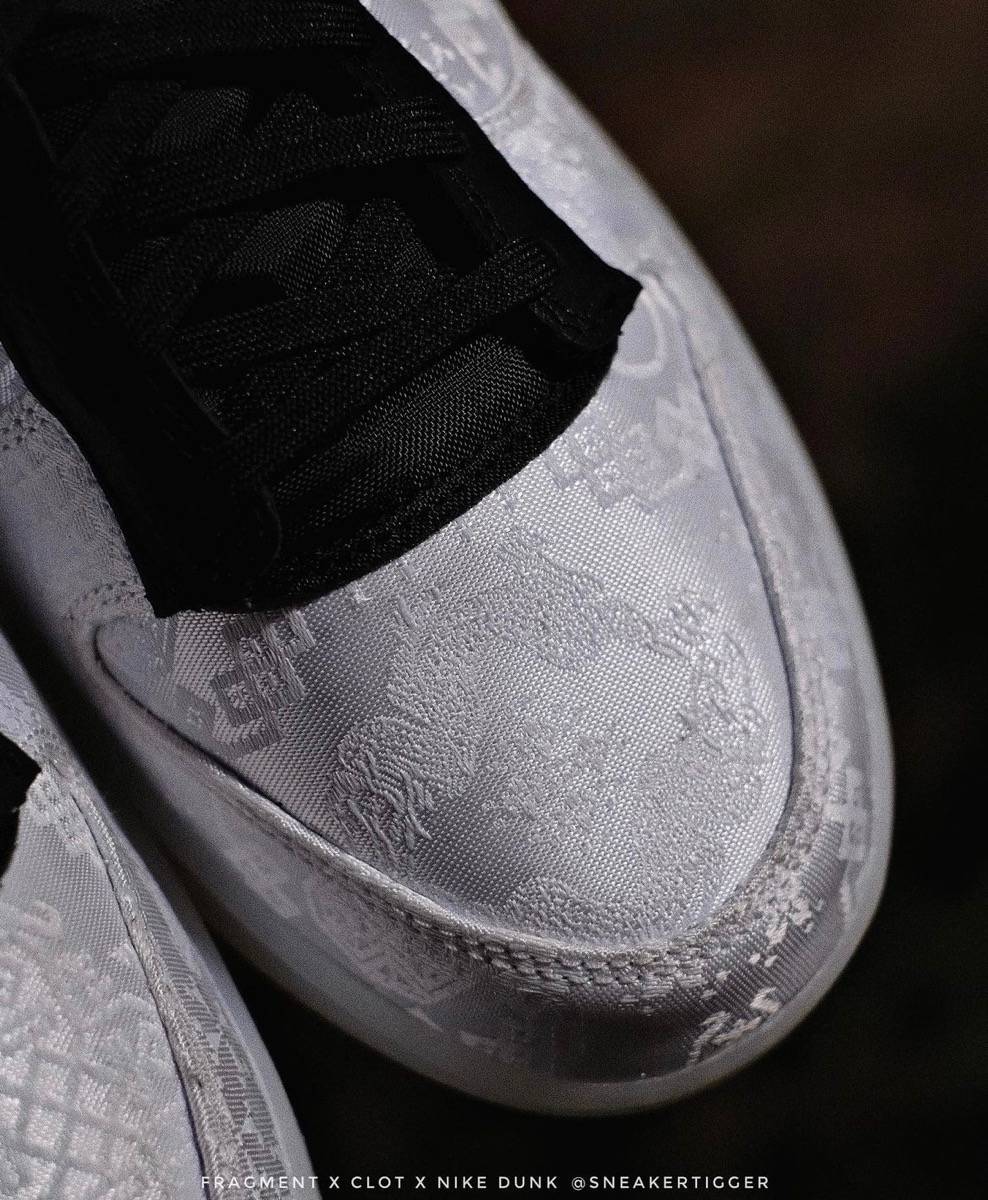 SneakerAlertHD's tweet photo. CLOT x Fragment Design x Nike Dunk Low Tear Away https://t.co/hW3TiJl0Fd