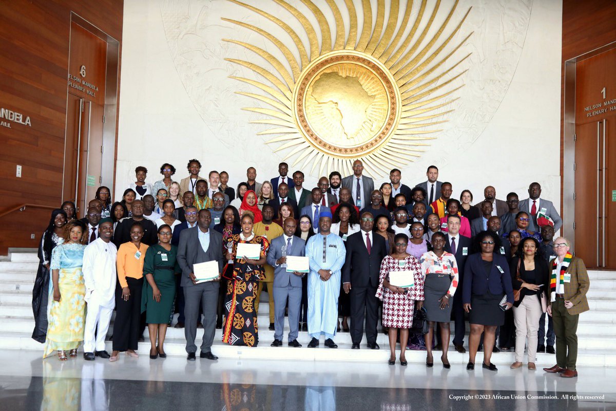 Today,at the AU, we recognized & celebrated the vital contributions of #youth & #women in promoting peace, human rights, gender equality & empowerment. I urge Member States & Partners to continue supporting youth-led & women-led orgs in implementing the #youth4peace & #WPSAgenda