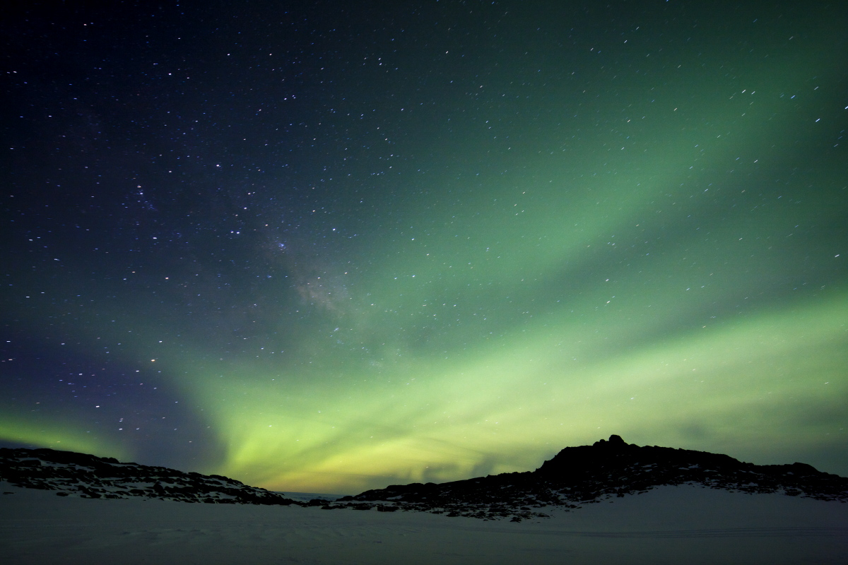 If, like to many, Antarctica appears to you as a vague notion at the bottom of the world, populated by ice and penguins, then tonight is your chance to learn more:

- What are scientists already doing down there?

- How are Antarctica’s glaciers faring in the warming climate?
