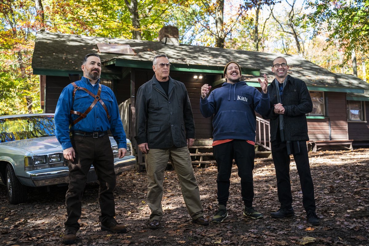 GroovyBruce's tweet photo. So, you wanna be the next Ash do ya? Be careful what you wish for. I’m coming to teach these boneheads @truTVJokers a lesson Thursday, April 13th at 10/9c (simulcast on both @trutv and @tbsnetwork #ImpracticalJokers https://t.co/SBmKozGXCu