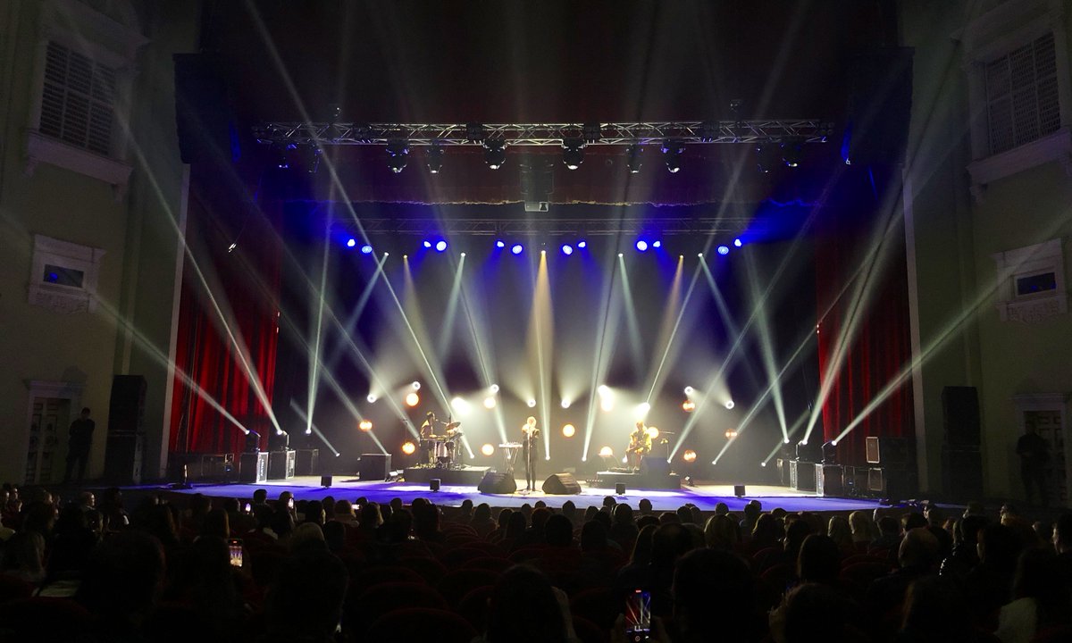 SoundmanUA's tweet photo. «Один в Каноє», концерт у Києві. Українська музика, українська акустика #MAGaudio Разом переможемо! Слава Україні! 🇺🇦 https://t.co/5rxfaUPVrw