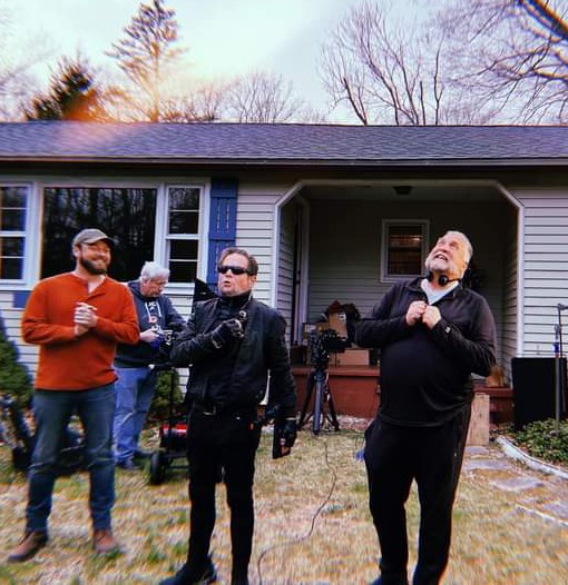 Chiara59731083's tweet photo. Behind the scenes of #tuesdaysflu
Photo by @danielroebuck #BehindTheScenes #rossmarquand #rossmarquandedit #Rossmarquandfan_italia #rossmarquandfans #jasonmccutchen #twd #twdfans #twdfamily #twdaaron #twduniverse #thewalkingdead #Marvel #MCU #actor https://t.co/C3aBAXWpBp
