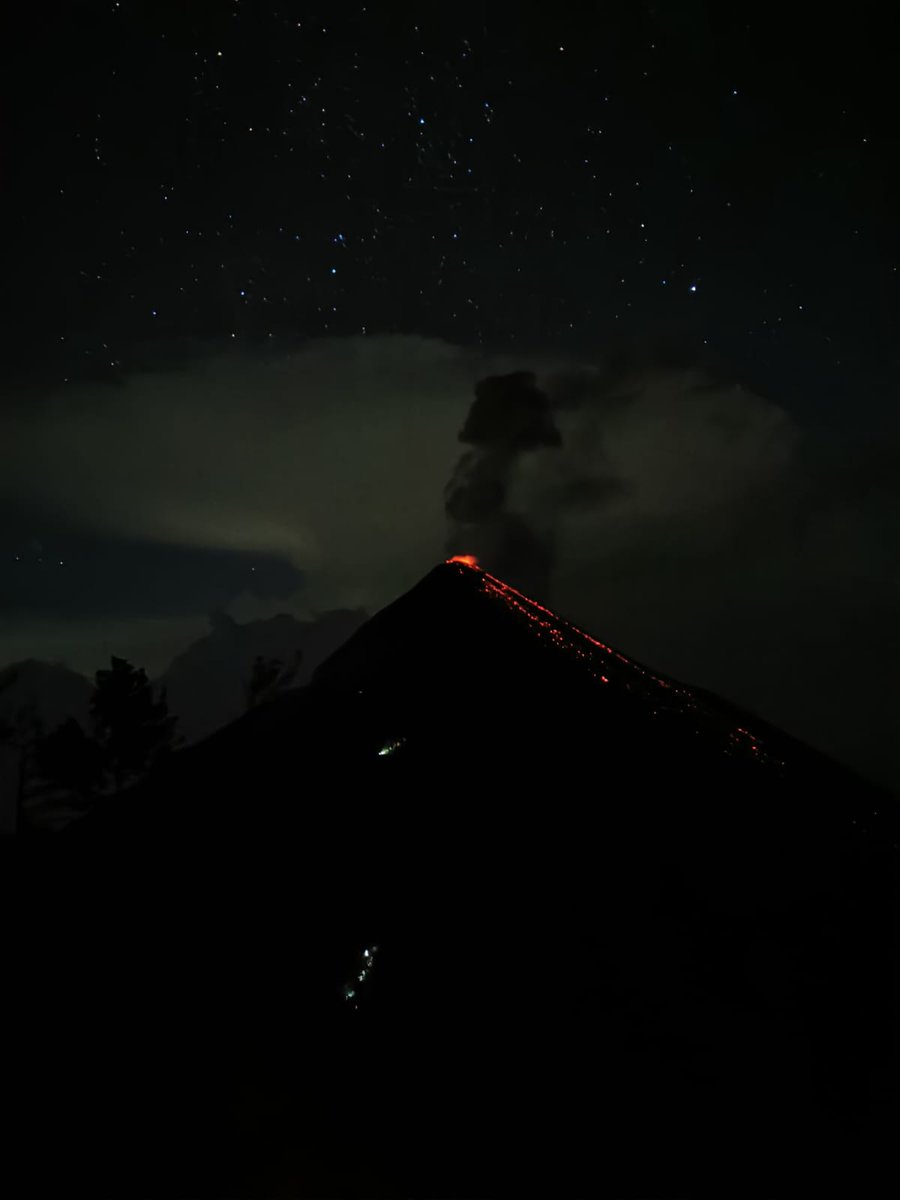 Enoc__'s tweet photo. Hermoso ver a Fuego dando su espectáculo 😍 https://t.co/qJmUidi27g