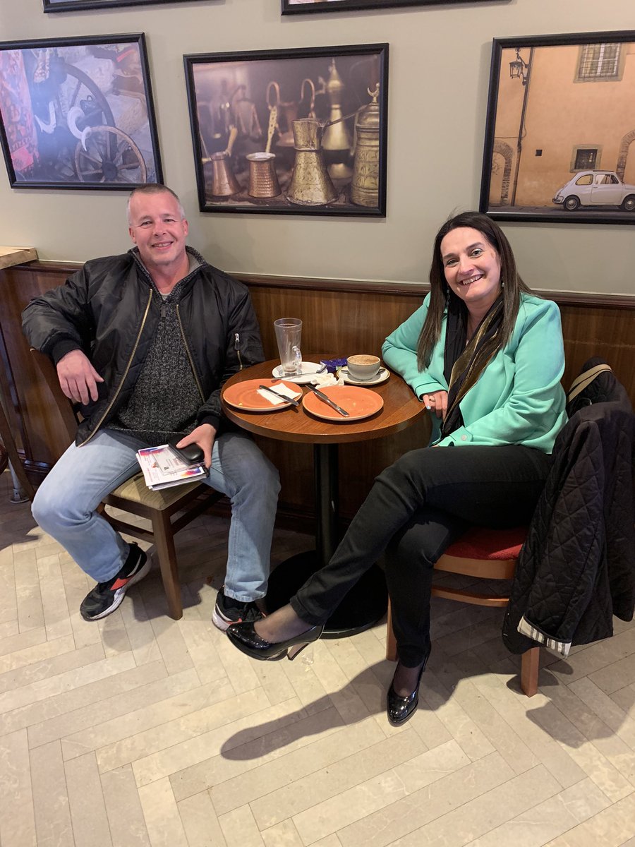 ErikaPetrie2's tweet photo. Business meeting with the lovely Steve Rose from LinkedIn about #mentalhealth & #differentability what a lovely guy and we live in the same area #smallworld #liveblog https://t.co/RD6zNbfr8y #helpingothers #itsoknottobeok 😊💪❤️ https://t.co/f1eIUXSEFi