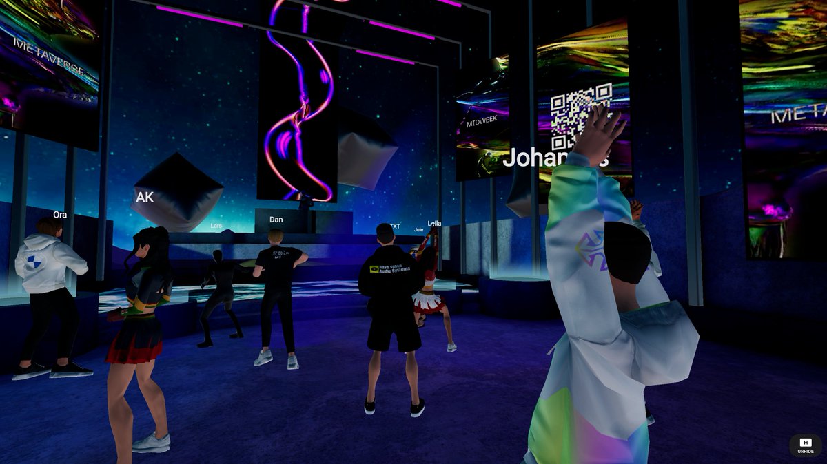 ravespaceio's tweet photo. Rave starting in 5 Minutes in @_twelvextwelve Metaverse with a Live DJ Set by DJ HELL. 

Generate your @readyplayerme and jump in now!

https://t.co/DmcmoqhzBw https://t.co/W856evAvjo