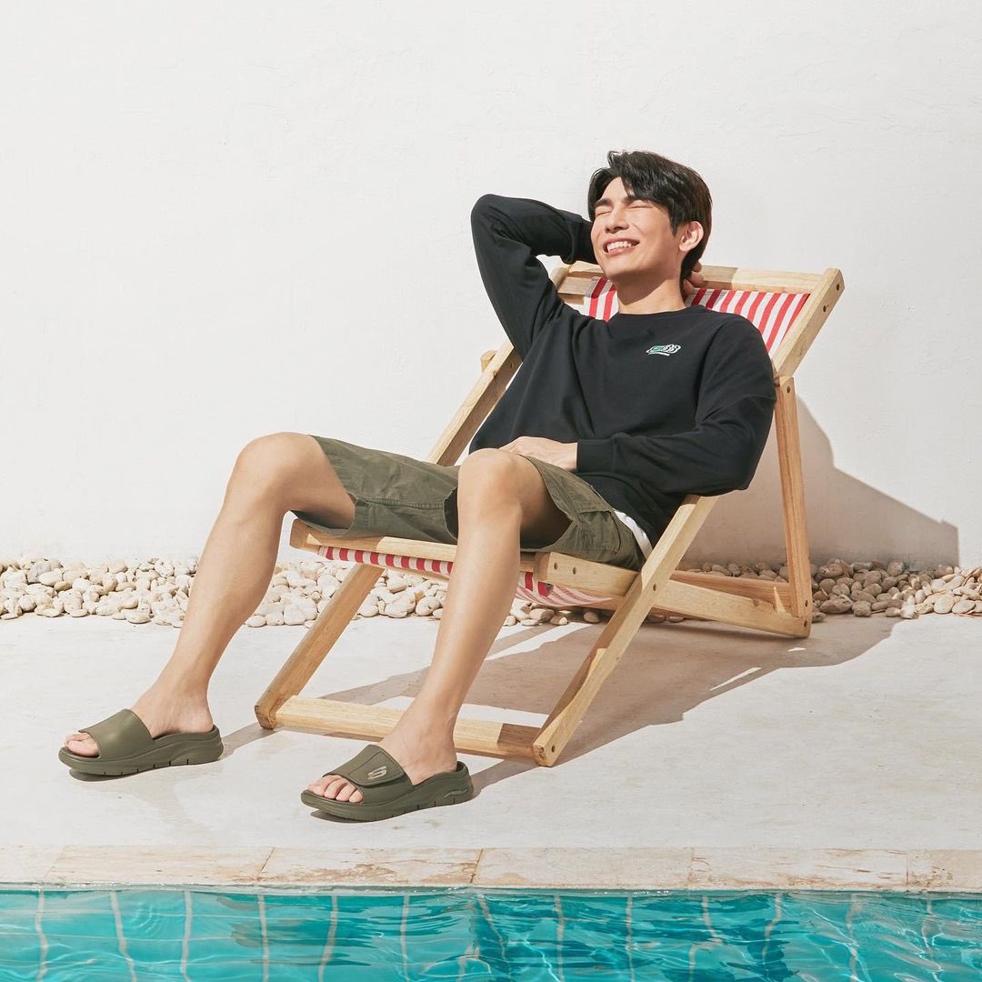 mewsuppasit_sp's tweet photo. 📱INSTAGRAM 🗓 12/04/23
IG: mewsuppasit @MSuppasit
❤️Like
💬Comenta
🔁Comparte
💾Guarda en tu colección
👉 https://t.co/J00YDJS8wD
#SkechersTH #SkechersFoamies #FoamiesSandals
#MewSuppasit #มิวศุภศิษฏ์ #SuppasitChannel #MSSpain https://t.co/VOOsaBykZR