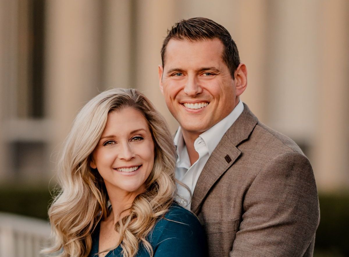 MarriagesofG's tweet photo. 5 Days Left to Register for the Marriage Enrichment with Dr. Andrew and Sarah Swafford. Reserve your spot today! https://t.co/bgUWhtIo3F