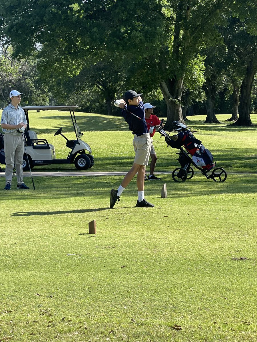 Great day at the HJPC Boys Golf Championship! Let’s go AOS! 🐬 ⛳️