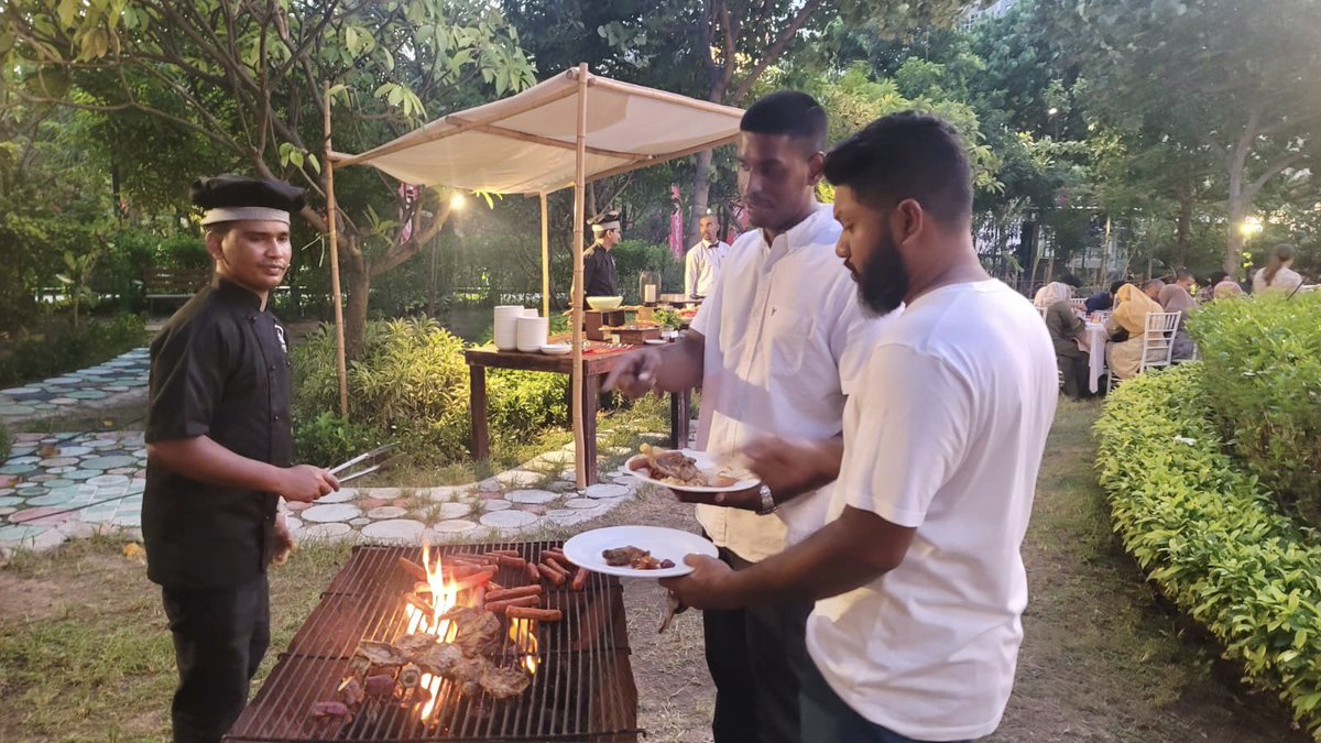 National Hotels and Guesthouse Association hosted an Iftar for Guest House Industry today at  Lonuziyaaraiy Park. #NHGAM #communitytourism #guesthouseindustry @visitmaldives @MoTmv