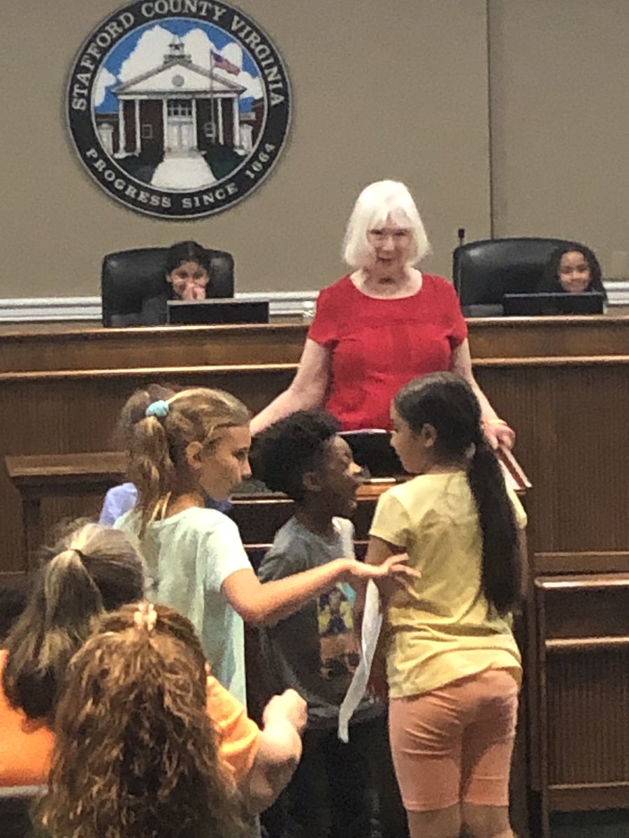 SCPSHistory's tweet photo. @GESGATOR 3rd graders went to the Stafford Government Center to learn how our local government helps them. https://t.co/erD5paNcaB
