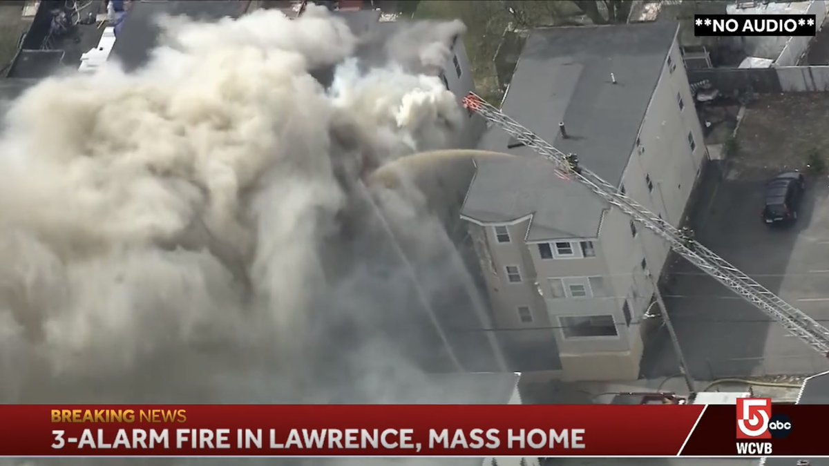 pain24seven's tweet photo. LAWRENCE
3rd ALARM
28 Junipter St.
#LawrenceFire
#WCVB https://t.co/GJrZnrX63R