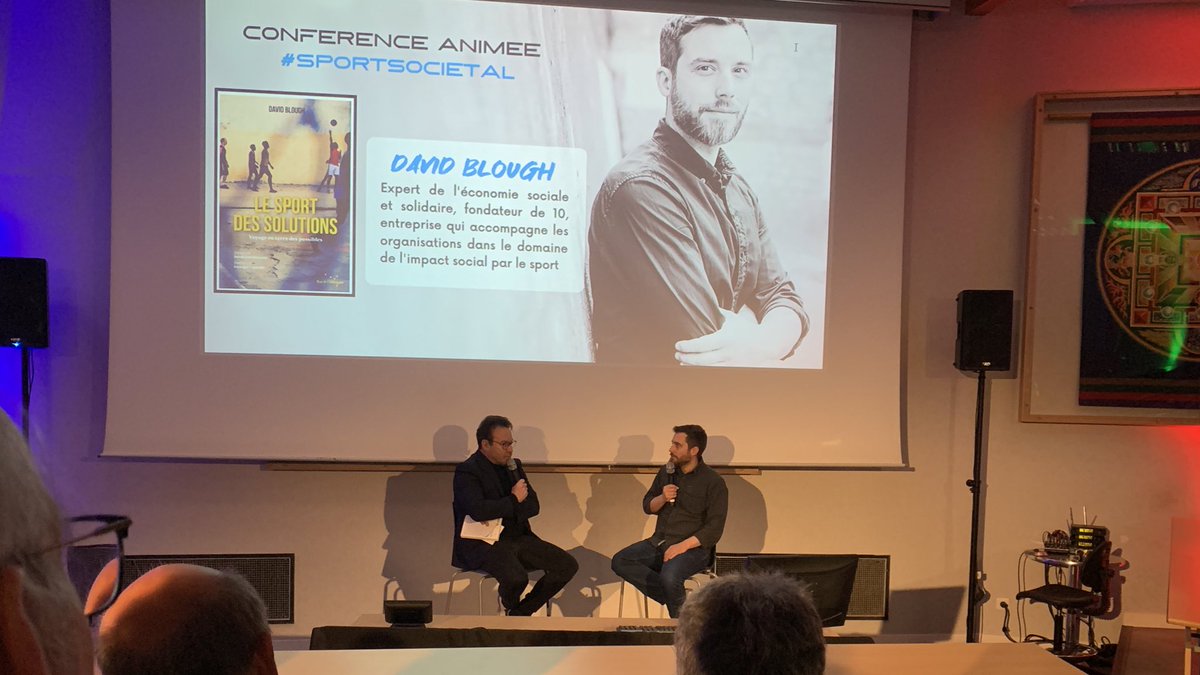 Festival 𝙏𝙚𝙧𝙧𝙚 𝙙𝙚𝙨 𝙎𝙥𝙤𝙧𝙩𝙨 !

🎤 Présence et témoignage passionnant de @BloughDavid à l’<a href="/UnivCathoOuest/">UCO</a> d’#Angers sur l’impact social par le sport

🙏🏼 à l’asso <a href="/LaDalleAngevOFF/">La Dalle Angevine</a> &amp; aux étudiants de l’UCO | @cezembre21 pour l’organisation et la programmation pertinente