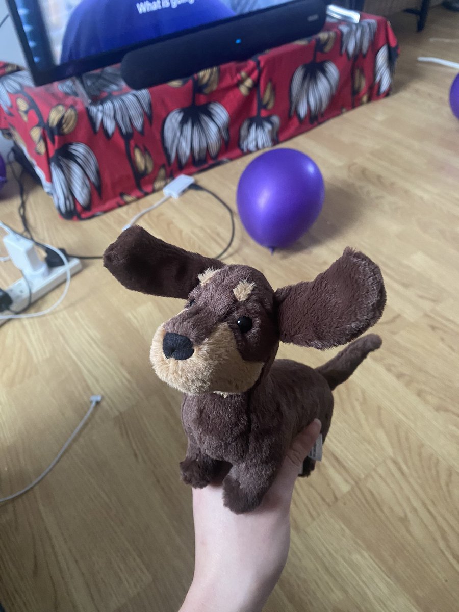MarlaJacksob's tweet photo. Sausage dog toy found on a @TfL 29 bus yesterday. If there is a sad kid out there missing their dog I’d like to return it to them😭 https://t.co/GrAeJi6Or0