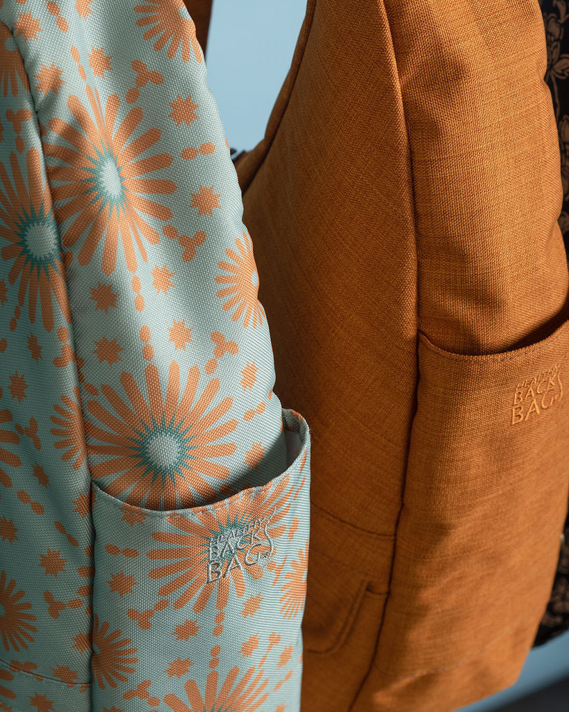 info@thehealthybackbag.co.uk tweet media