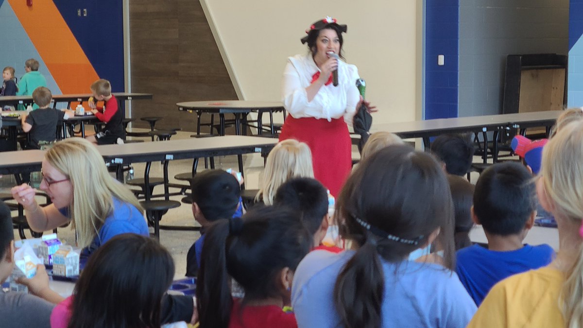 Sioux Center CSD (Kinsey and Intermediate) tweet media