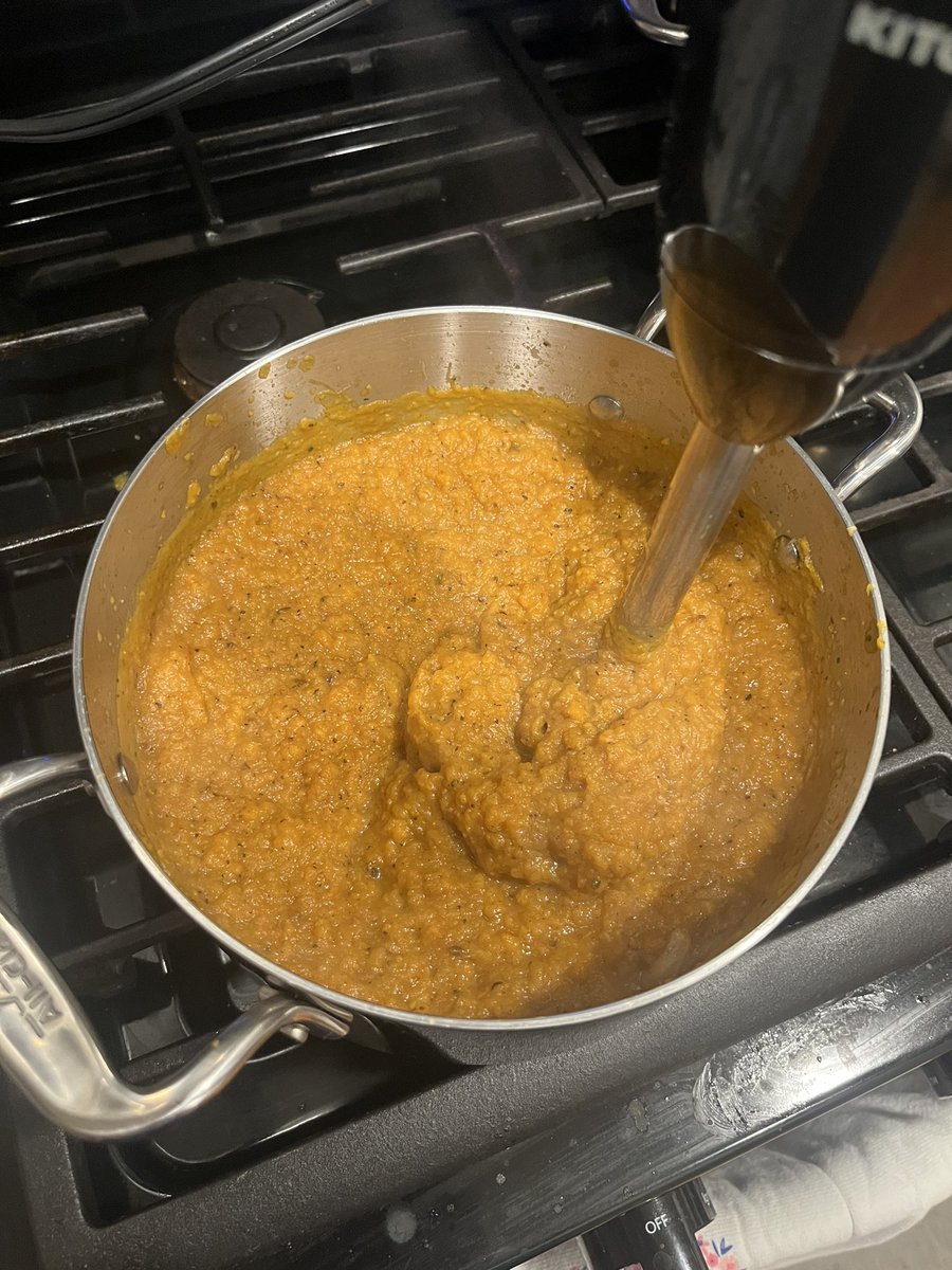 DudesCook1's tweet photo. Attempted to make a butternut squash soup but the nutty squash flavor was a little too overpowering

Instead I pivoted and used it as a base for a gnocchi sauce by thinning it with half and half and some gnocchi water https://t.co/ipuRKppvQx