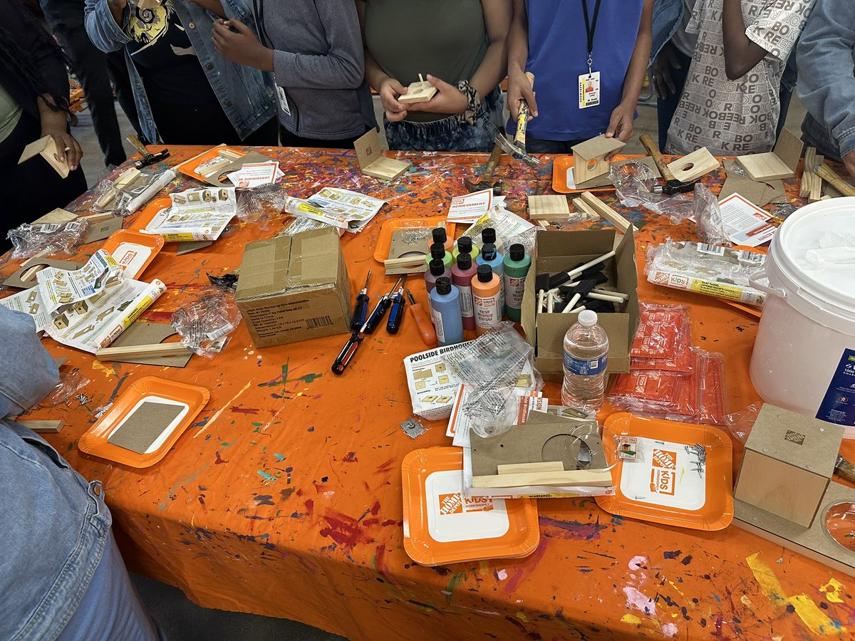 Amanda Hall (@amandahallthd) on Twitter photo Kids Workshop Field Trip focusing on fine motor skills and verbal skills. My new friend is ready for a bluebird or a cardinal to visit. <a href="/DanielleZamarr2/">Danielle Zamarripa</a> <a href="/TimLuca84807119/">Tim Lucas</a> <a href="/jillcappel/">Jill Cappel</a> Kids Workshop Field Trip focusing on fine motor skills and verbal skills. My new friend is ready for a bluebird or a cardinal to visit. <a href="/DanielleZamarr2/">Danielle Zamarripa</a> <a href="/TimLuca84807119/">Tim Lucas</a> <a href="/jillcappel/">Jill Cappel</a>