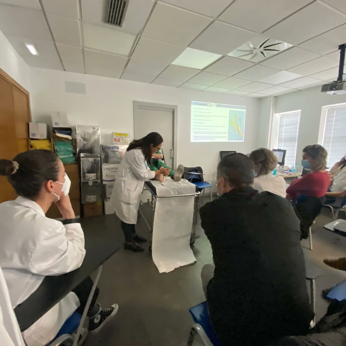 BPSOACoruna's tweet photo. Tras un merecido descanso, 🗓 Esta mañana hemos vuelto con la formación 📖 de impulsor@s.
📌C. S. O Ventorrillo
👉 #OMEUPE
@Investenisciii
@SanidadeACoruna
@RNAO https://t.co/vkiIqJDZpm