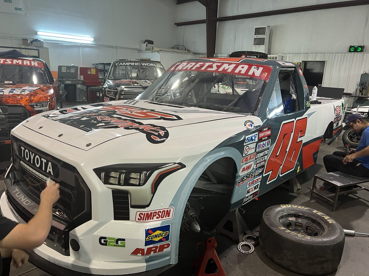 Ready to rock ! 🏁 <a href="/MemphisVRacing/">Memphis Villarreal</a> @g2g_racing <a href="/MartinsvilleSwy/">Martinsville Speedway</a>