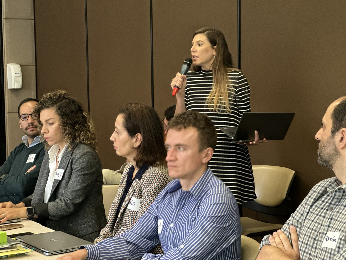 AgendaCAF's tweet photo. Nuestra #ExpertaCAF @catu_Vanoli también participa en el #MobilityDataHub en 🇨🇴 y está contando sobre nuestro Observatorio de movilidad urbana, una iniciativa de @agendaCAF que nació en 2007 para recolectar datos y crear políticas públicas eficaces.
https://t.co/cWXjiZQ2E2 👈 https://t.co/Ce8Ik65jIg