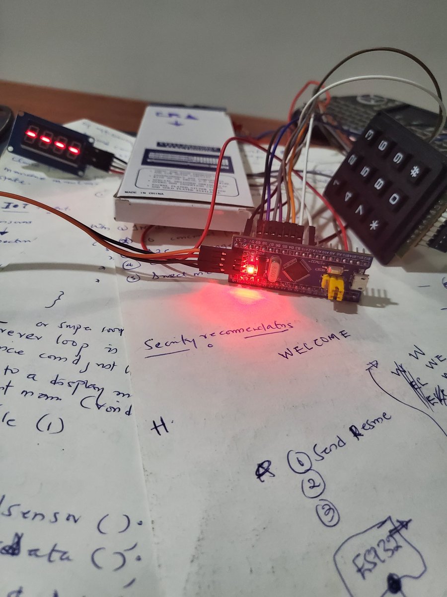 hadedayur's tweet photo. Playing around with #Stm32 #Bluepill, #TM1637 module and #Hexpad. The keypad code is based off interrupt which is probably the most efficient way to check for key presses. Code is available on GitHub. https://t.co/WvEfeBI9tf