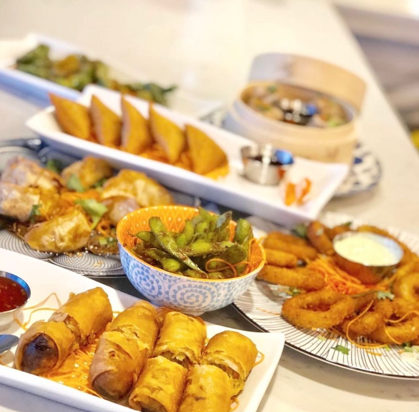 TheEatGuide's tweet photo. Get ready for a flavor adventure with Taste Asian Bistro's delicious appetizers!

From crispy spring rolls to savory dumplings, there's something for everyone to enjoy! 😋👌

📍📸@tasteboise

#TheEatGuide #TasteAsianBistro #Appetizers #FoodieAdventure #FoodieParadise https://t.co/lNUKV9mt4W