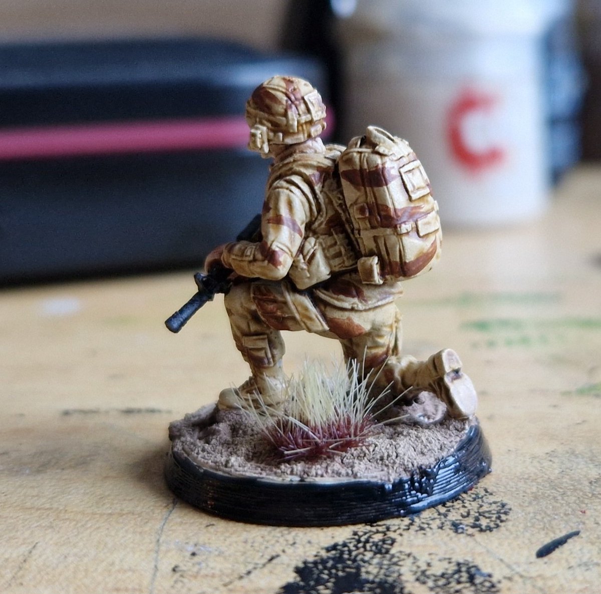 Comaboy_77's tweet photo. That'll do for a quick paint job, test model for my US army squad for #SpecterOperations Model from #EmpressMiniatures https://t.co/ibO9upbSK7