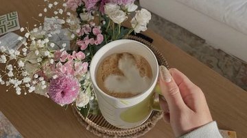 FomGaly's tweet photo. Cosy coffee dates are my favourite https://t.co/24VTcv4osR