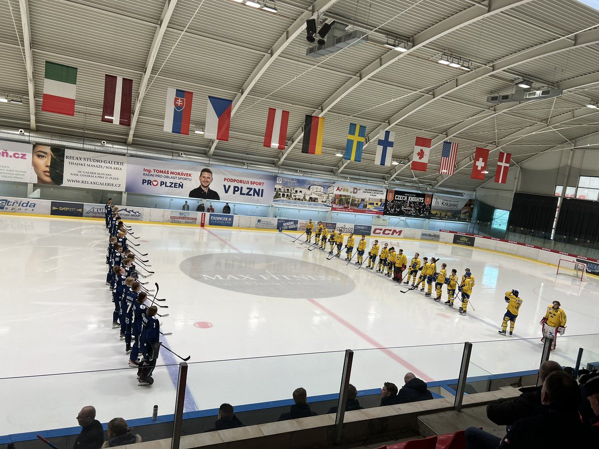 jpvuorinen's tweet photo. Looking for next ones. #U17 #Plzen #5Nations https://t.co/FCRiBzmt36