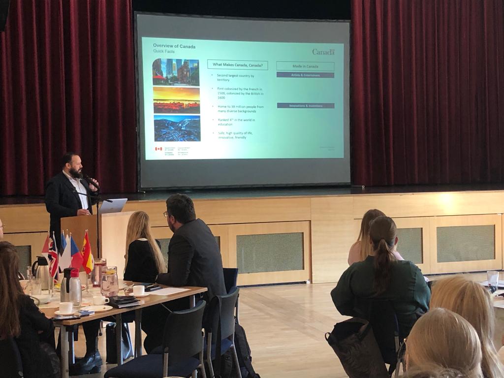 CanadaEstonie's tweet photo. @CanadaEstonie et le Chargé d'Affaires @TylerInTallinn ont participé au « Diplomatic Festival of Opinion for Youth » organisé par #DiplomaticRelationsProject à Türi, avec des collègues du corps diplomatique.
🤝
@EmbEspEstonia
@ukinestonia
@PLinEstonia
@GeoEmbTallinn
#CzechEmbassy https://t.co/0t7pifMrFB