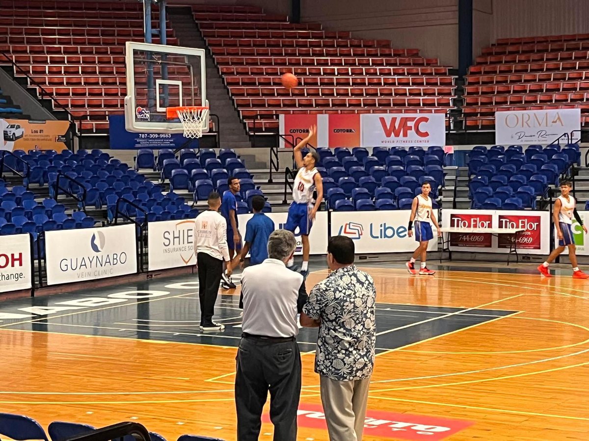 Ben Thompson tweet media