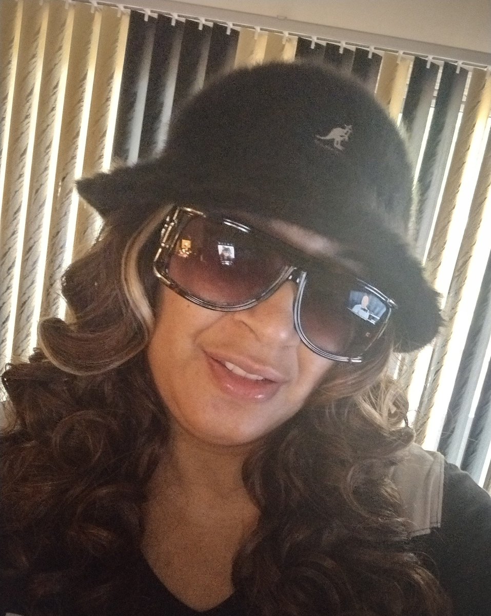 Treena_NICKI's tweet photo. Just need the big dookie rope chain...
#Retro
#80sBaby https://t.co/9jwygxGMY4