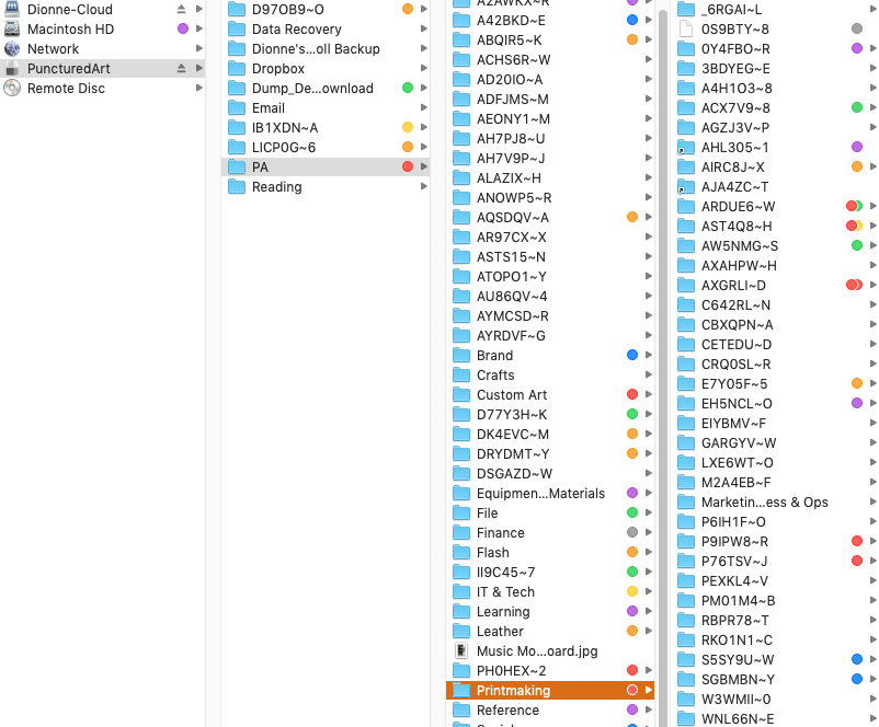 PuncturedArt's tweet photo. @westerndigital DAY 10 - Local access DOES NOT WORK fully. My files are out of order and impossible to understand as the file or folder names are not showing properly! SORT IT OUT!  I can't go anther day without access to my files and artwork. Unacceptable. No answer from support https://t.co/h0CJHnCI2C