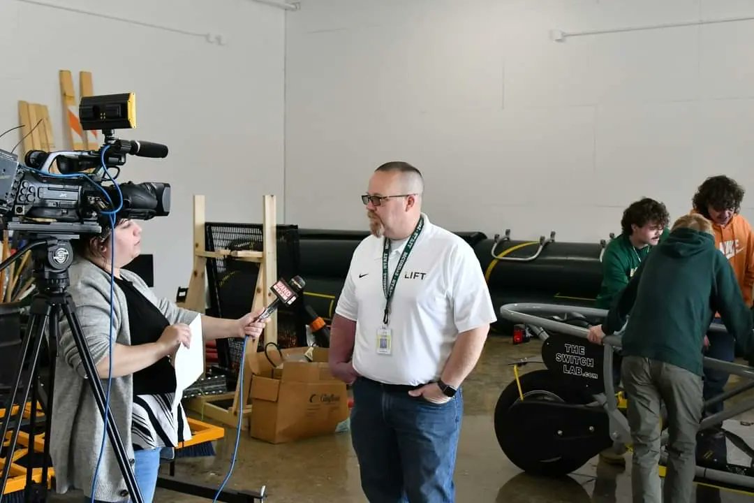 liftcentralil's tweet photo. WAND News recently interviewed LIFT students and facilitators from the EV pathway about the recent completion of the construction of the electric vehicle donated by Pilson Auto Centers.
#LIFTCentralIllinois #ExploreLeadLIFT  #EV #TheSwitchLab #ElectricVehicle #GreenEnergy https://t.co/eoAMZC49uO