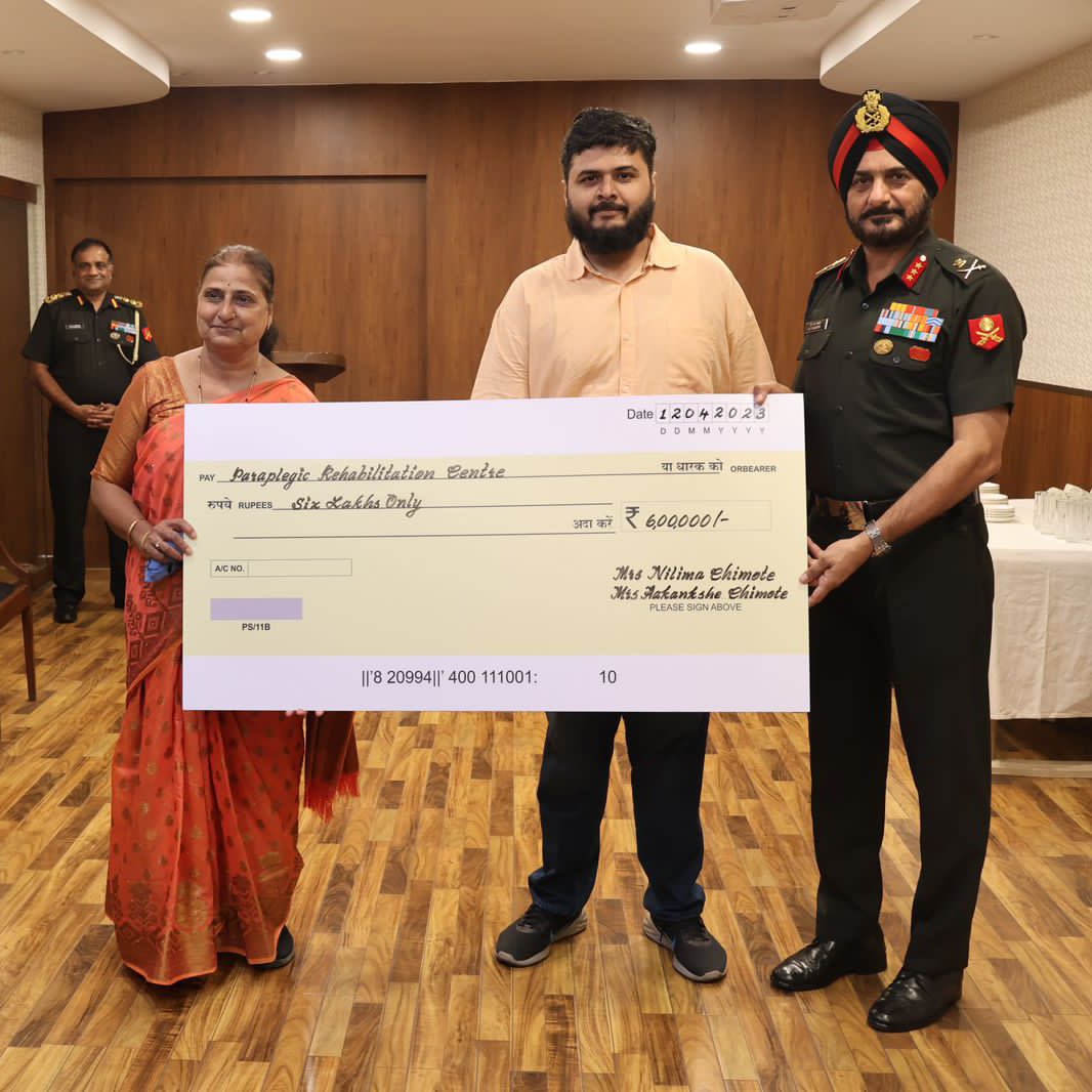 IaSouthern's tweet photo. Heartiest gratitude for benevolent act of Mrs Nilima Chimote, retd Maharashtra Govt Employee & her family who donated ₹6Lakhs from savings to Paraplegic Rehab Centre #Kirkee. She handed over the cheque to GOC MG&GArea.Her noble gesture is highly appreciated & is indeed exemplary https://t.co/sSVWhmB6VI