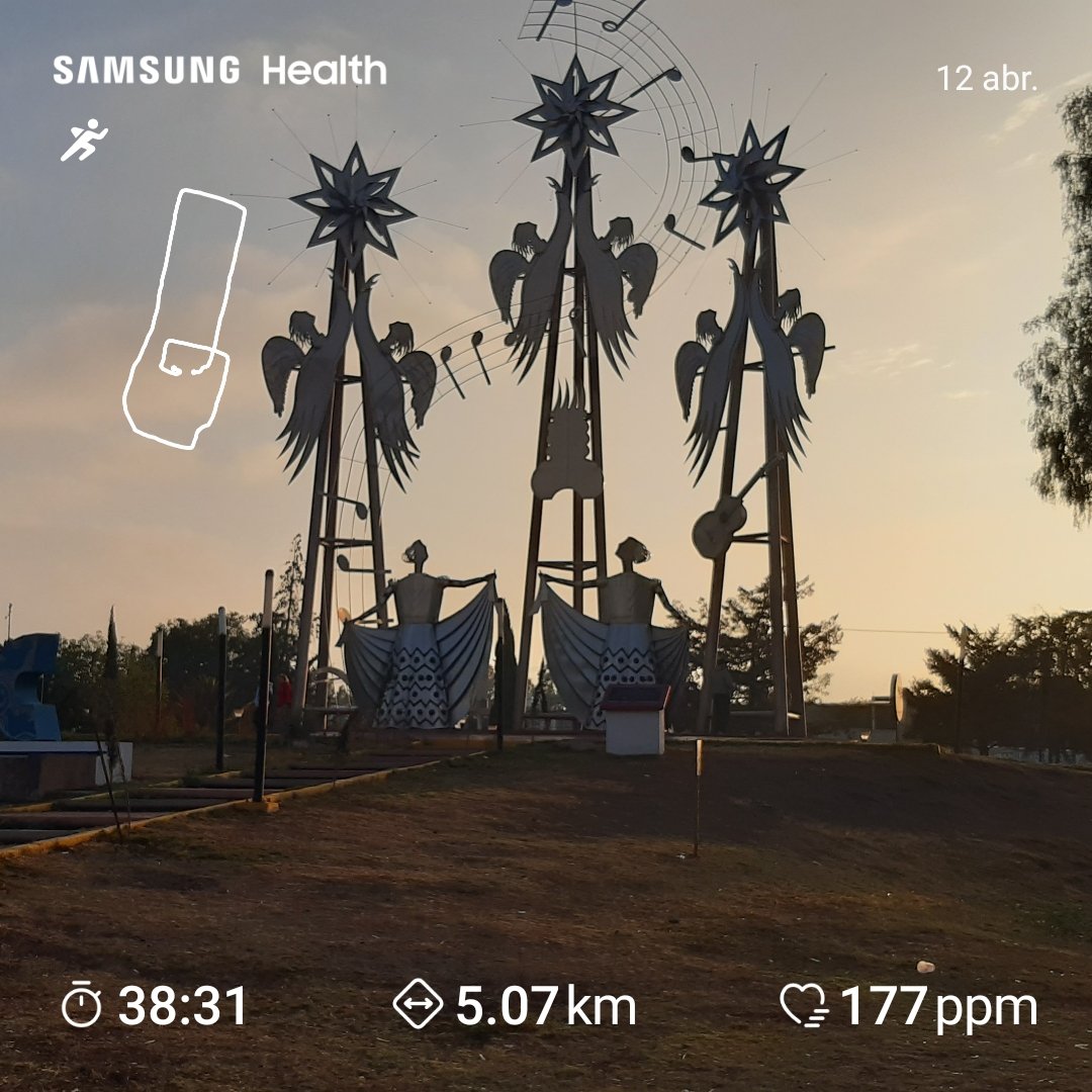 j_m_b_g's tweet photo. 12/04/2023 #running #runner #5km #TULTEPEC #Entretenimiento #jmbg #runningman #jmbg https://t.co/uIRCEkpALI