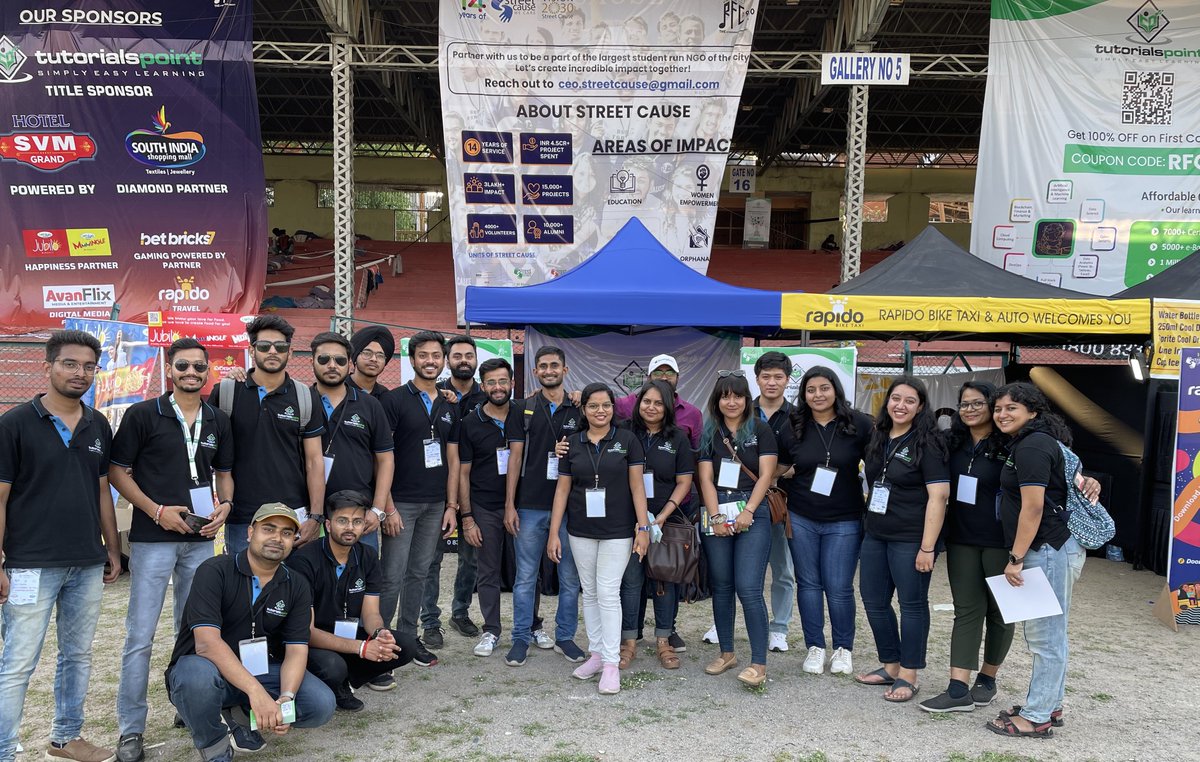 tutorialspoint's tweet photo. Proud to showcase TutorialsPoint's passion for learning and innovation at the prestigious RFC9.0 event featuring @armaanmalik π«
Our team had a great time presenting the brand and connecting with the fellow professionalsπ―
#tutorialspoint #armaanmalik #hyderabad #streetcause https://t.co/72sHwg6Ynm