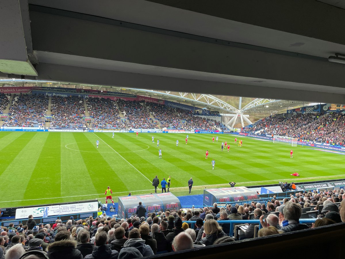 YorkshireLegal's tweet image. As part of our ongoing sports sponsorship of Huddersfield Town, Chadwick Lawrence sponsored the Championship match against Middlesbrough on 1 April 2023. 

Read about the Championship match here. bit.ly/3UJWsDf

#chadwicklawrence #huddersfieldtown #skybetchampionship