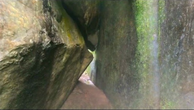 Gavi Betta Sakleshpur &amp; Hidden Shiva Cave Temple
Read here: bit.ly/3KolG4Y
Experience Sakleshpur by staying at one of the listed Homestays: sakleshpurhomestay.org

#travel #Sakleshpur #VisitSakleshpur #WesternGhats #Weekendgetaway #Karnataka #IncredibleIndia #GaviBetta