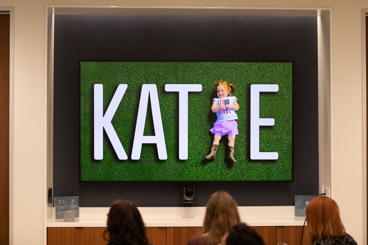 CM_Austin's tweet photo. No matter how many years it's been since you've been to a #CMATX talk, you are always welcome back. Big thanks to Katie for reading the #CreativeMornings manifesto at our March event. #CMcorruption https://t.co/GzB3nKXlHW