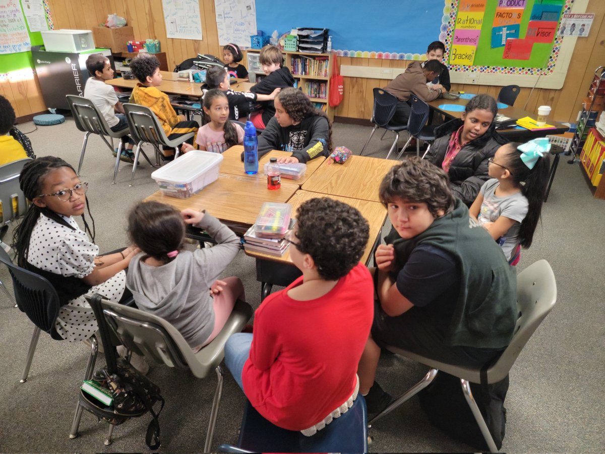 TeachMsRoss's tweet image. Fairness means everyone gets what they NEED, not what they always WANT. Thanks, @dawn_resetar, for letting us visit! #fairness #buddyclass @NISDMcDermott