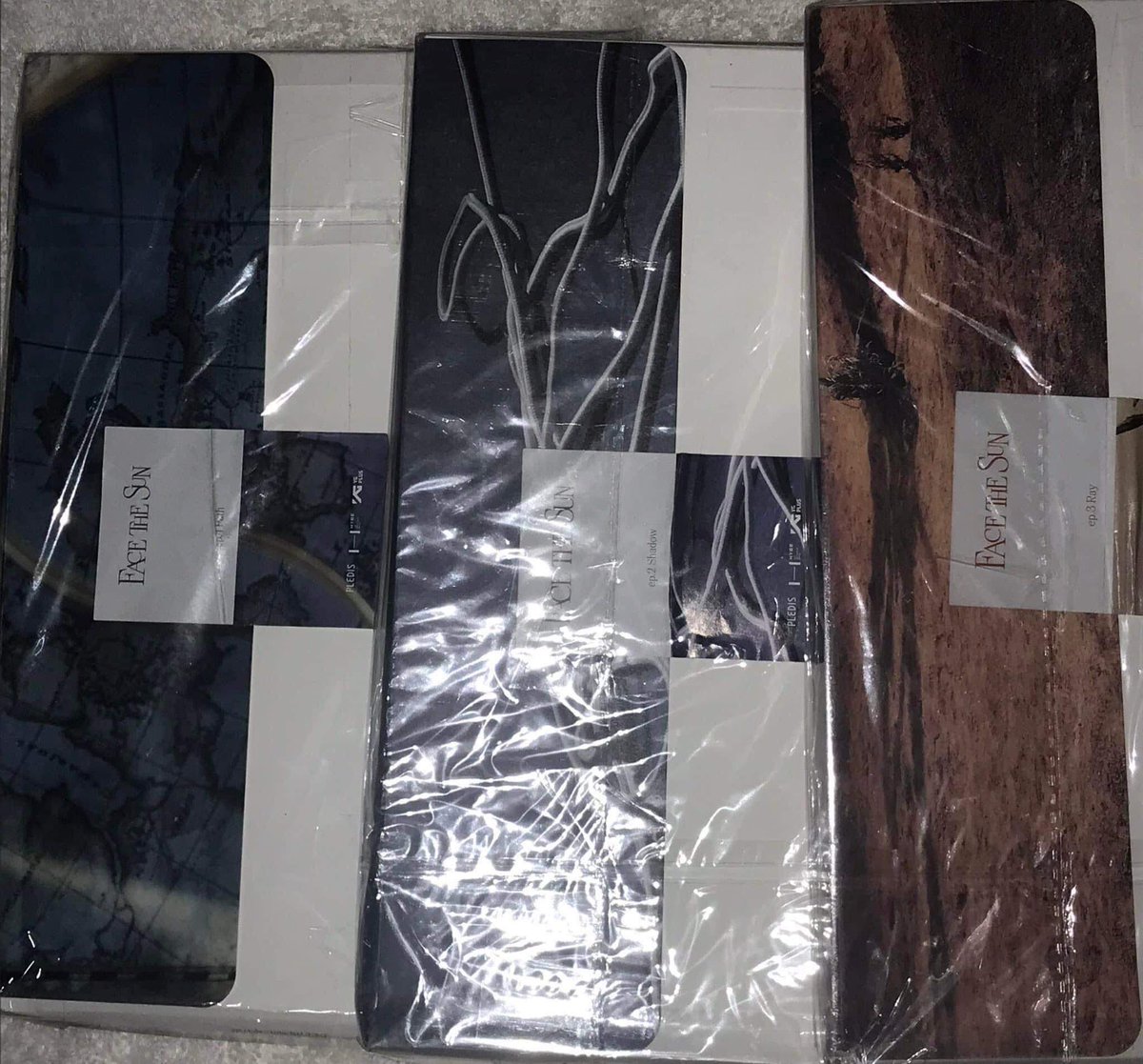 xyoxyohan's tweet photo. wts lfb ph svt pc — ★ pls help rt!

⤷ #xyohancart
       . . ₱100 each ₱280 set ! ‧₊˚✩彡

➥ fts ( shadow , ray &amp; path )
➥ see alt for inlcu
➥ prio payo | 1 day reserv.
➥ gcash | jnt

⤷ reply/dm “mine” to claim

t. unsealed album seventeen an ode https://t.co/ZBK3oeDv8J