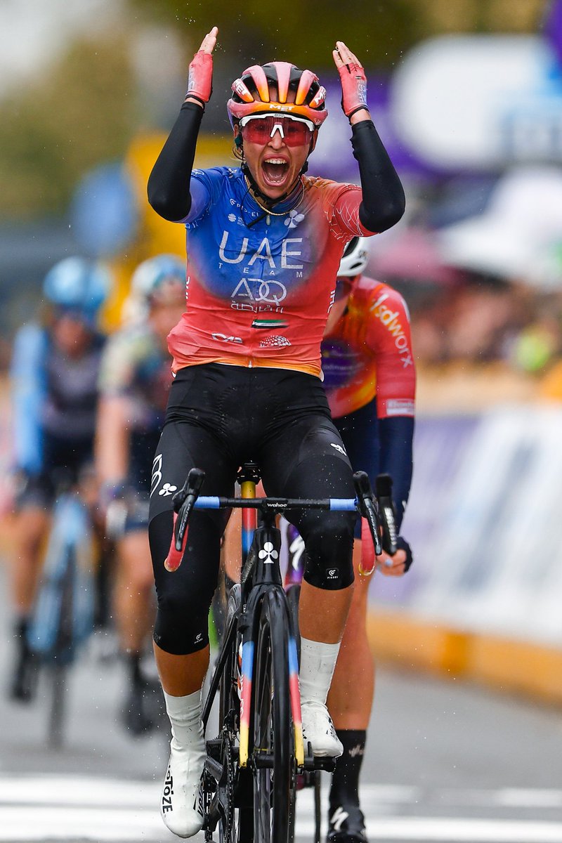 UAETeamADQ's tweet photo. #DB23 #DBwomens
@silvia_persico boom 💥💥💥
#DBP #FLCS #UAETeamADQ #UnitedToBeStronger #WeRideToInspire https://t.co/UXvVpKv2lo