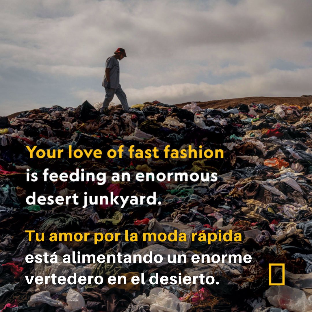 designforai_'s tweet photo. "La moda rápida va a morir en el desierto más grande del mundo. La escala es impresionante." 

👉 La revista @natgeo publicó un reportaje que grafica la situación del enorme vertedero de ropa que contamina el Desierto de Atacama

📌 Leer aquí: https://t.co/Oa3Fm21r9c https://t.co/4KQr8lIRpi