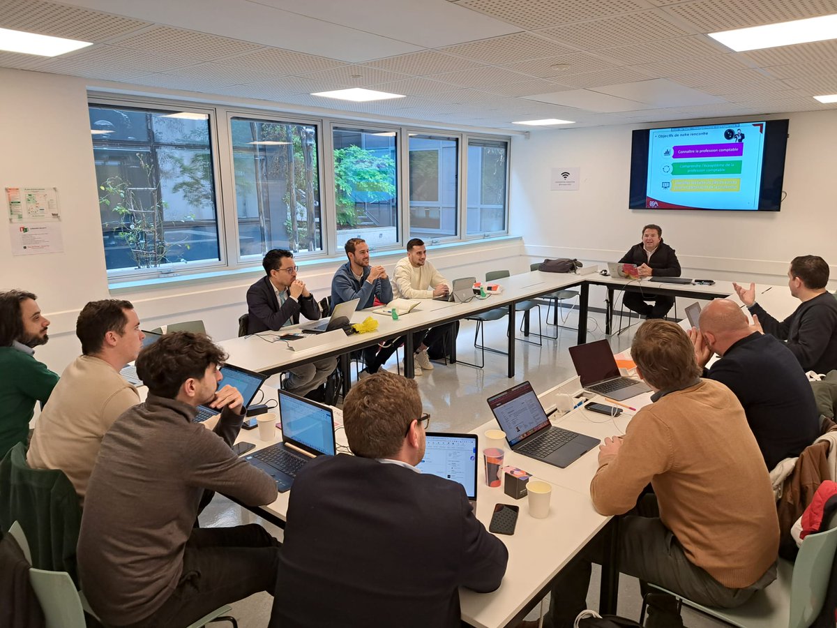 RoitmanVrd's tweet photo. ☕️🥐de Bienvenue pour les 5 #startups lauréates d'@Innest l'accélérateur de l'@OECParis. Avec des formations sur l'écosystème et des ateliers pour accompagner la croissance.
Un grand merci aux experts-comptables #betatesteurs pour leur mobilisation ! #OECParis https://t.co/lHS7AzGFjF