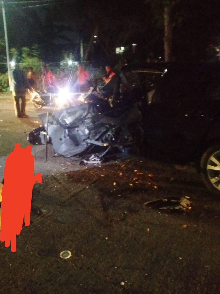 Xander_Sidamon's tweet photo. ‼️TRIGGER WARNING‼️
TRAUMATIC EVENT: CAR ACCIDENT

Hello everyone,

My friends and I were involved in a car accident last April 3, 2023. Unfortunately, my friend was severely injured. She was first admitted in General Trias Doctors Medical Hospital, yet because of the heavy... https://t.co/LoQZ6YdIAq